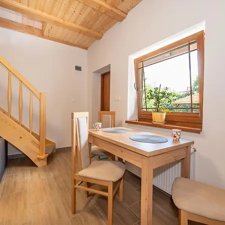Stodola Apartment *